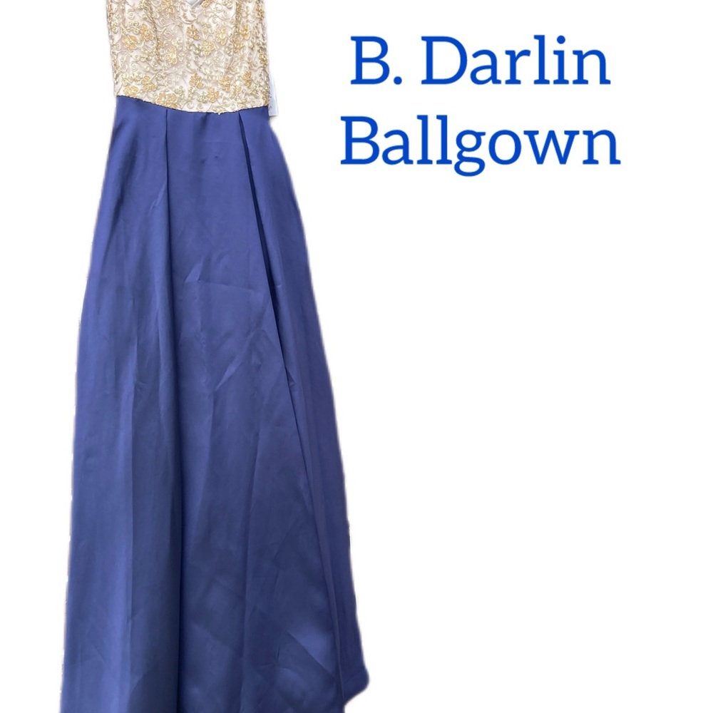 B. Darlin Navy Blue and Gold Ballgown Dress size 3/4 (ff-)